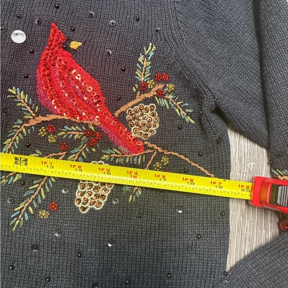 Christmas collection Black Cardigan with Red Bird Embroidery - Picture 10 of 12